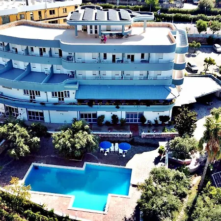 Blu Eden Hotel Praia a Mare